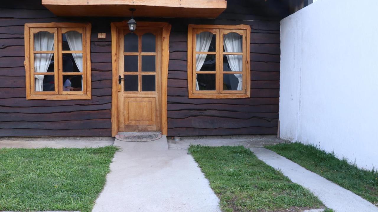 Cabanas Aitue ฟูตาเลวฟู ภายนอก รูปภาพ